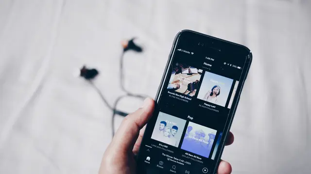 Spotify Uji Coba Fitur AI Baru, Pengguna Bisa Kontrol Rekomendasi Musik Sendiri